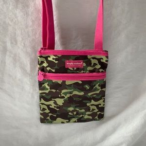 Simple’s Southern Collection TURTLE CAMO Print Crossbody NWOT 100% Clean 2pocket